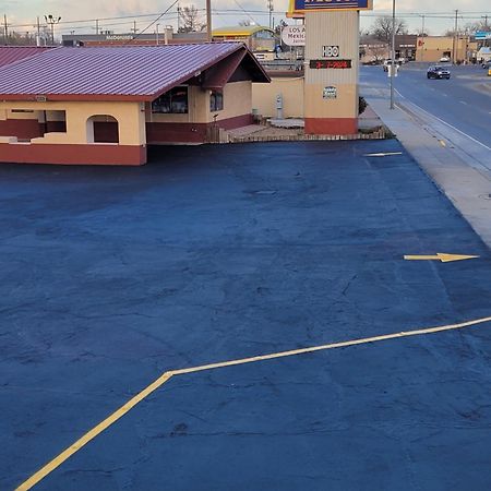 Sands Motel Portales Kültér fotó