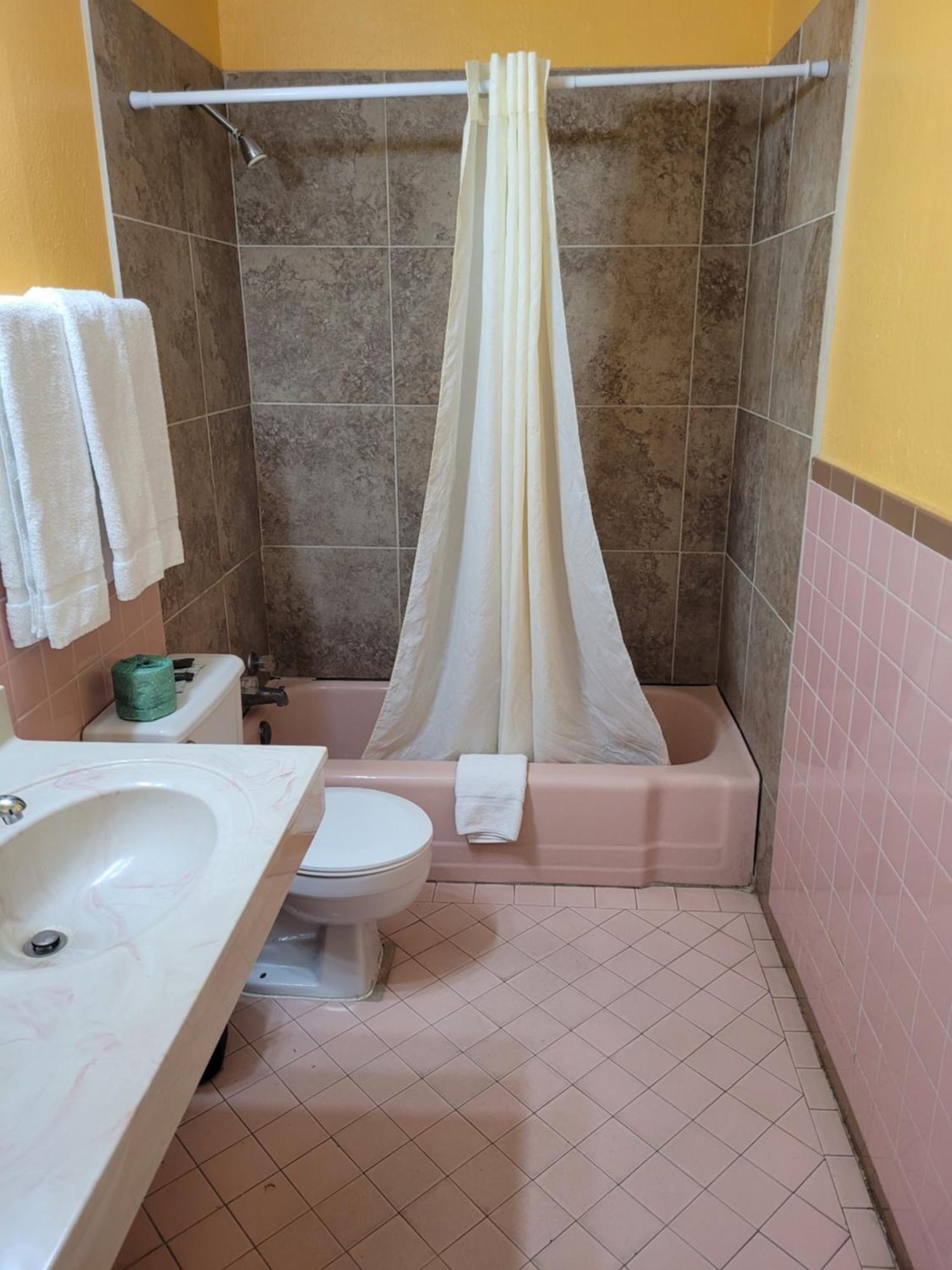 Sands Motel Portales Kültér fotó