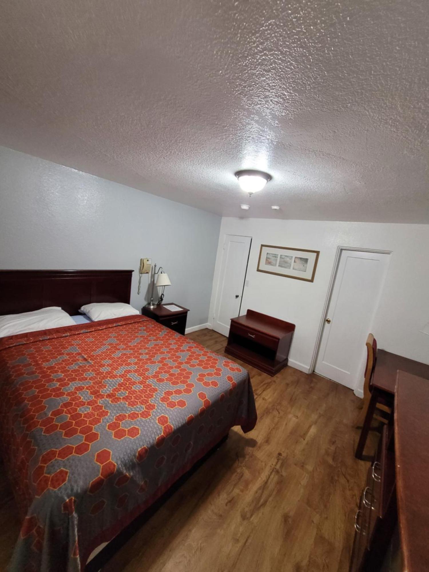 Sands Motel Portales Kültér fotó
