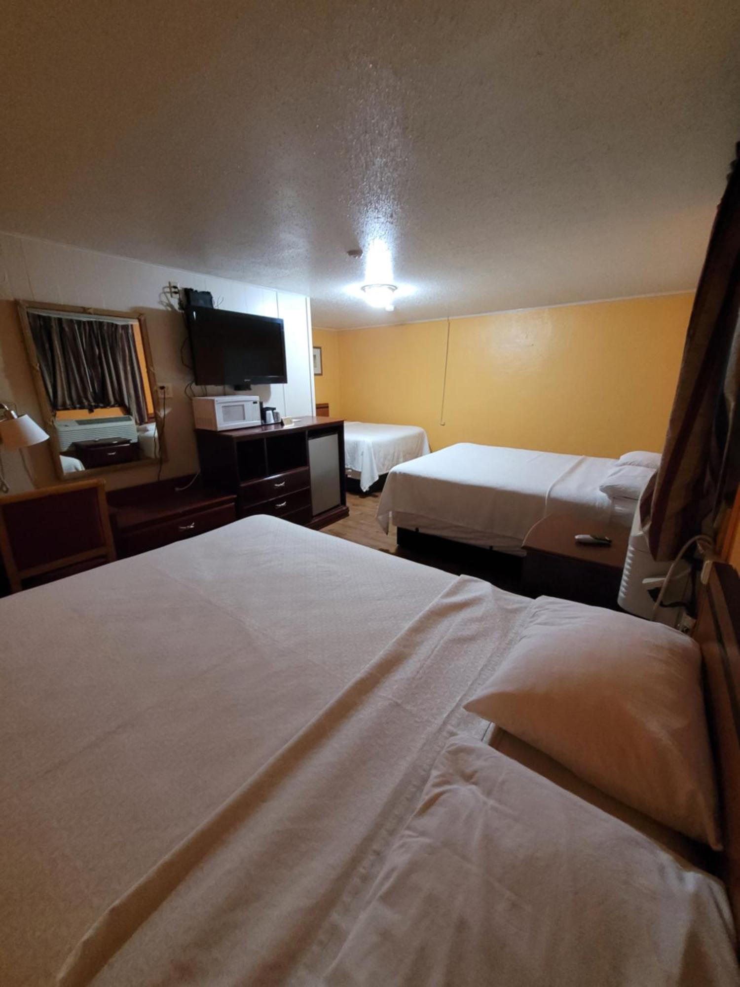 Sands Motel Portales Kültér fotó