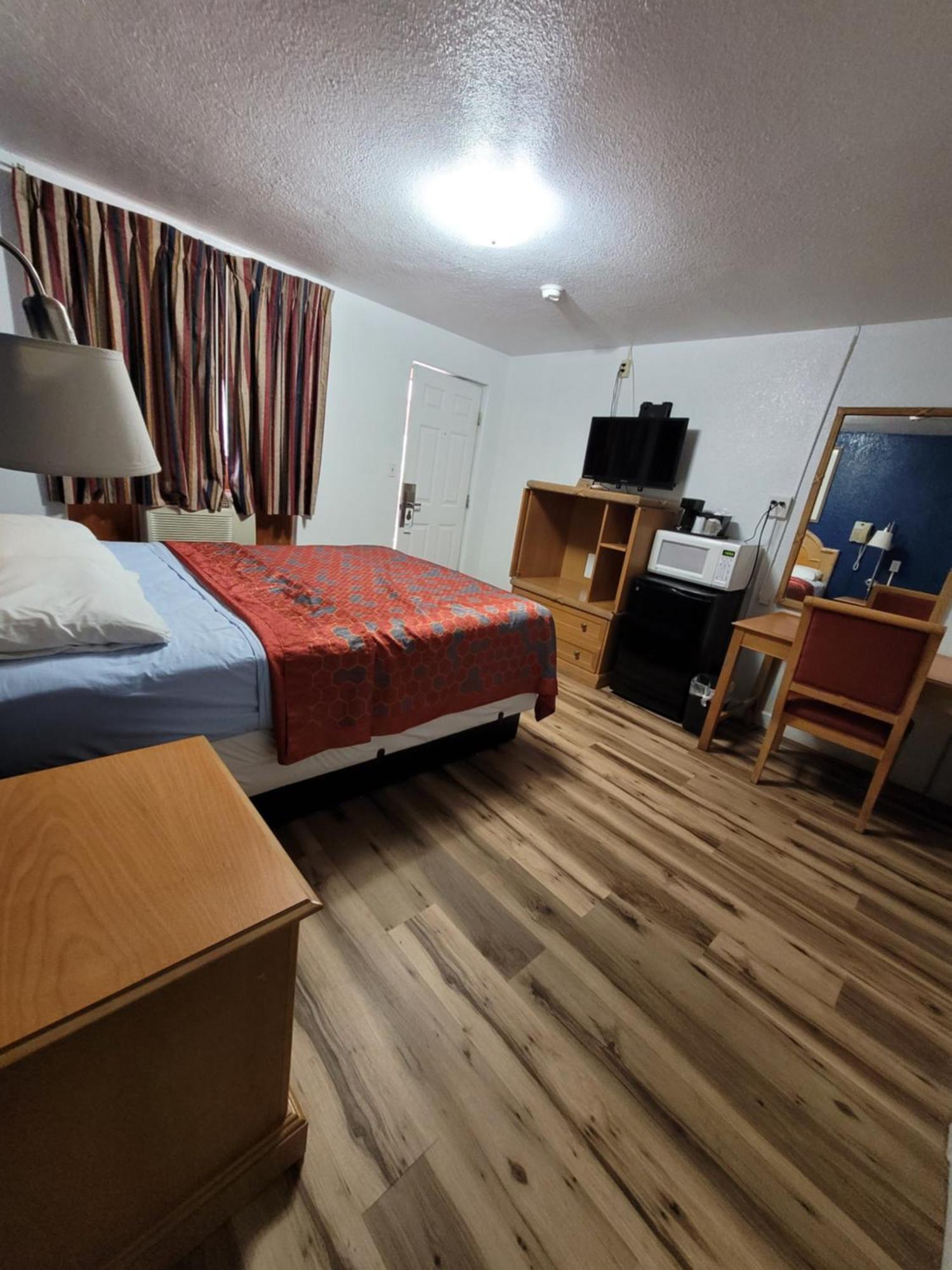 Sands Motel Portales Kültér fotó