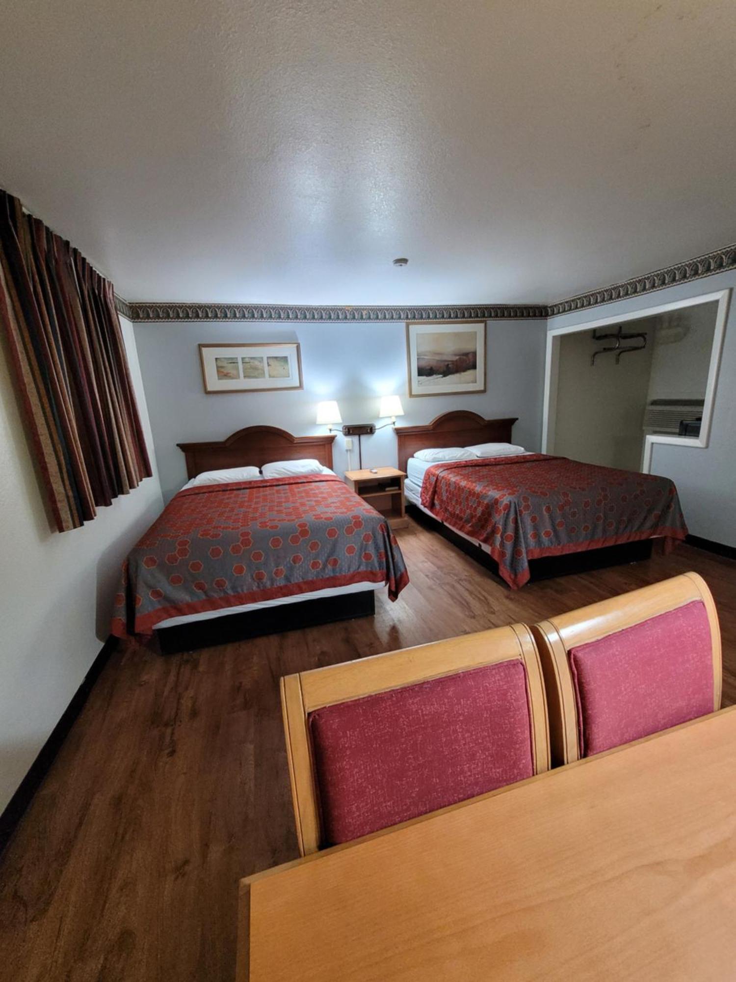 Sands Motel Portales Kültér fotó